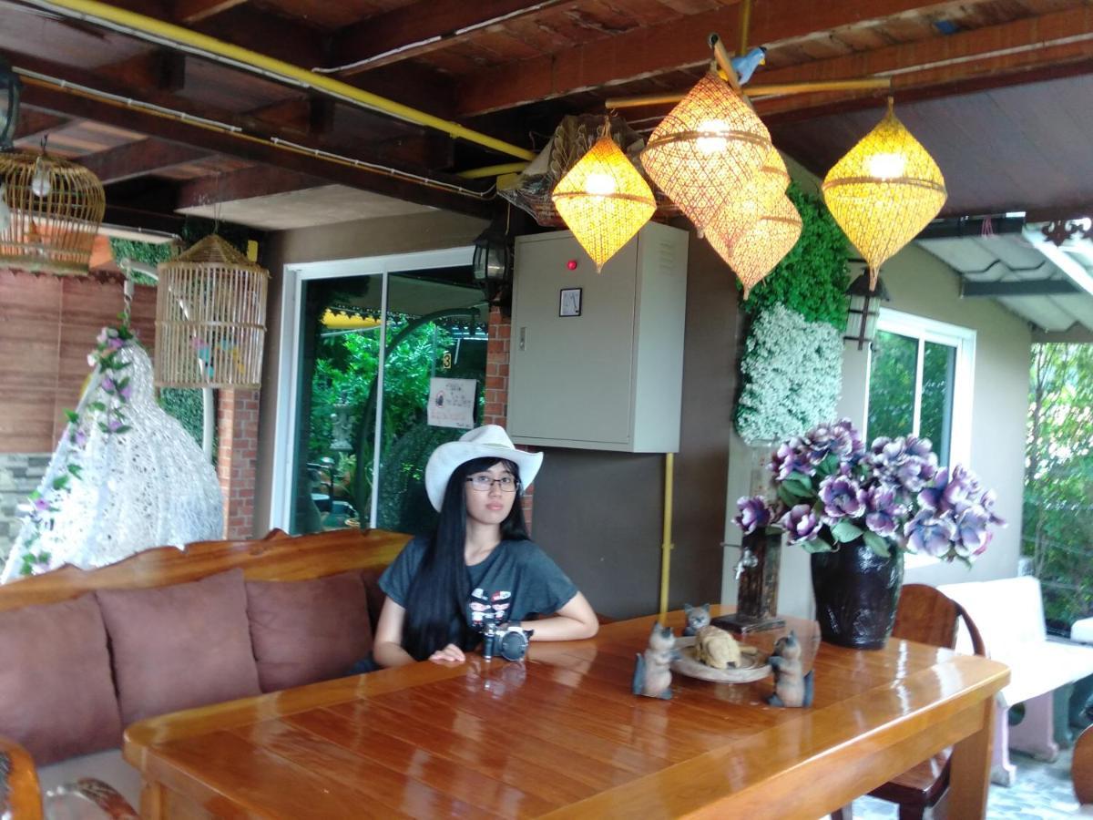 Ruenthip Homestay Bangkok Exteriér fotografie