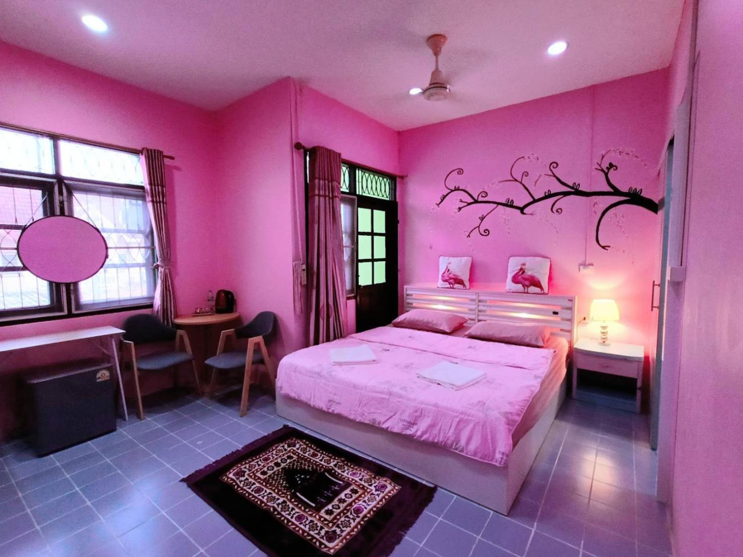 Ruenthip Homestay Bangkok Exteriér fotografie