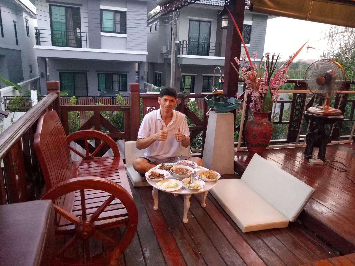 Ruenthip Homestay Bangkok Exteriér fotografie