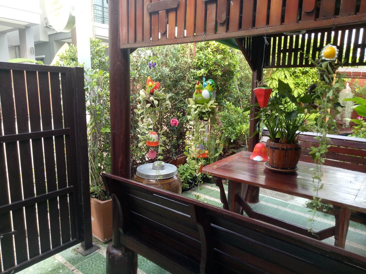 Ruenthip Homestay Bangkok Exteriér fotografie